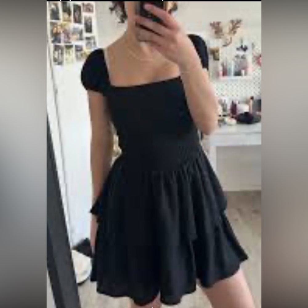 H&M DIVIDED Women smocked bodice and tiered skirt Black Special Dress | L